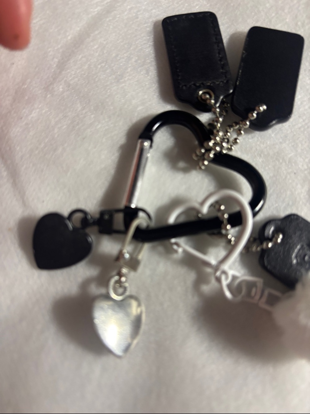 Coach mini tags (3) and (3) other key chains - Picture 10 of 14